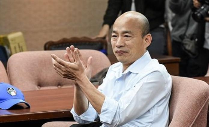 披藍袍戰2020！韓國瑜深夜PO「五個感謝」：讓民進黨下台
