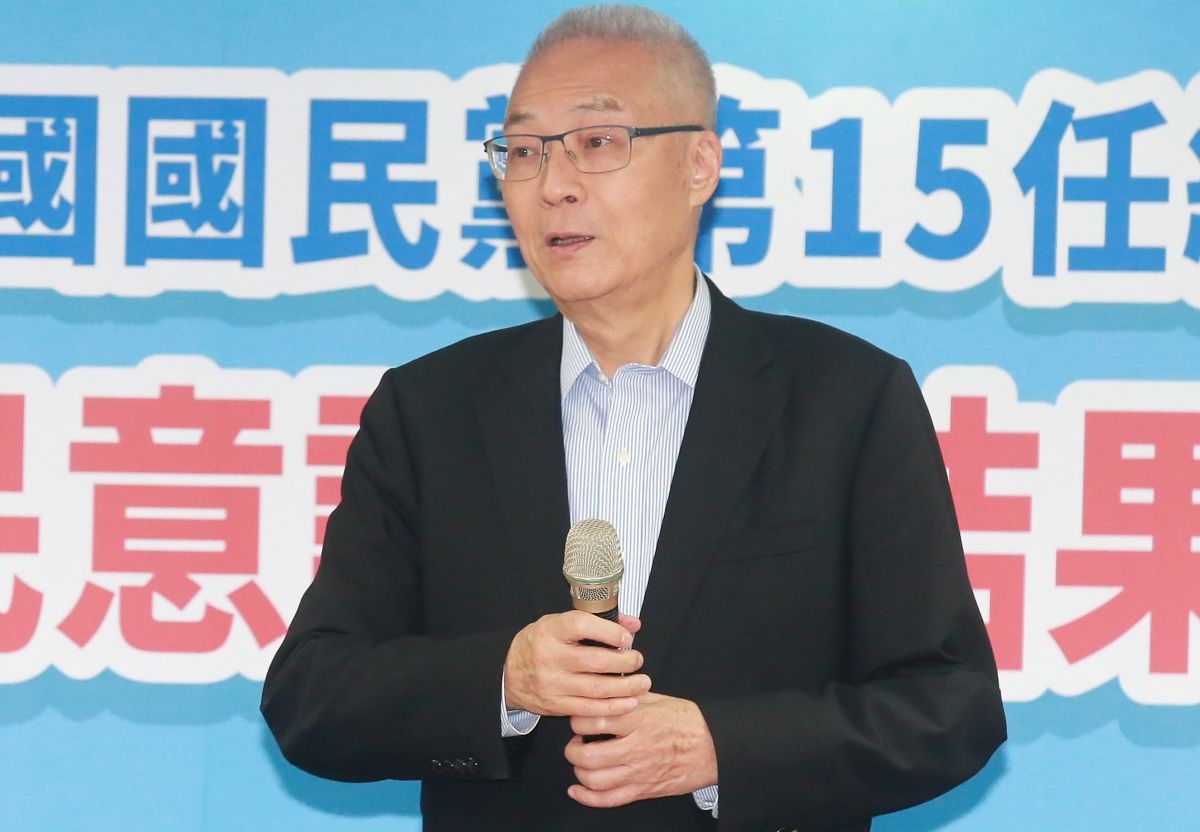 ▲國民黨總統初選確定由韓國瑜出線，黨主席吳敦義陪同一起出席民調公布記者會。（圖／記者葉政勳攝 , 2019.07.15）