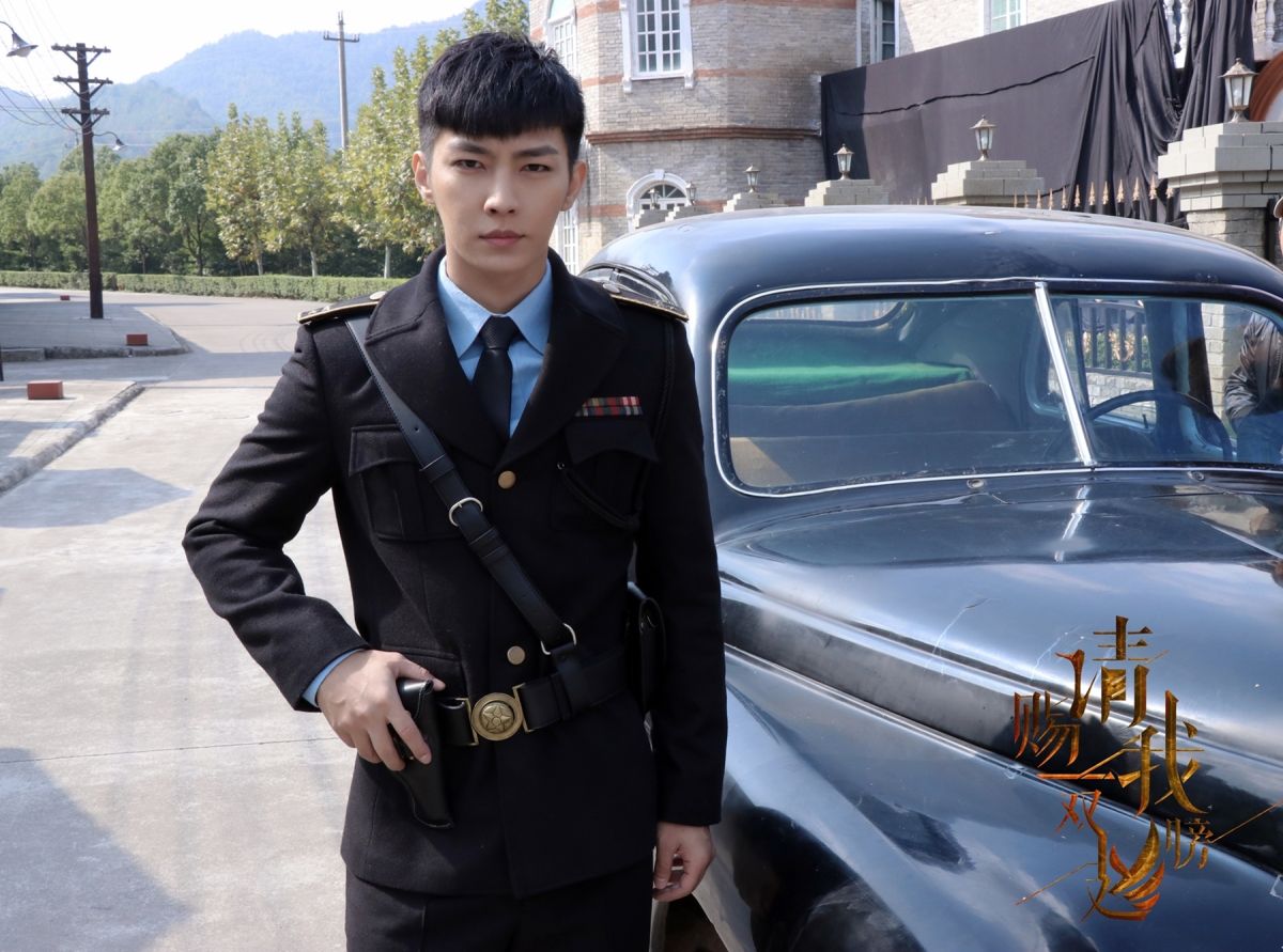 ▲炎亞綸飾演偵查隊長。（圖／北京東方飛雲影視提供）
