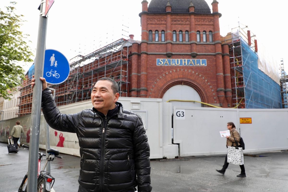 ▲新北市長侯友宜走訪世界第七大的瑞典斯德哥爾摩的東城室內市場(Östermalms Saluhall)。（圖／新北市政府提供）