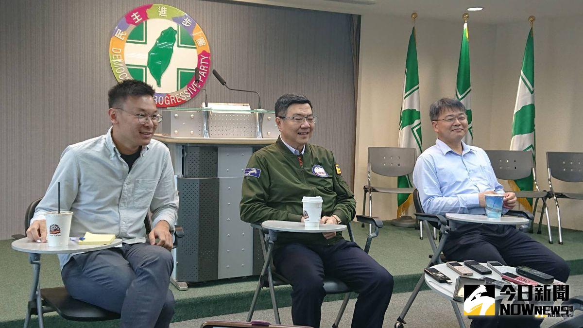 針對台北市長柯文哲批評民進黨就是「說謊成性」一事，民進黨主席卓榮泰16日在與媒體茶敘時表示，人事案從中央到地方規畫過程中，都不會有人去敲鑼打鼓。（圖／記者林人芳攝，2019,07,16）