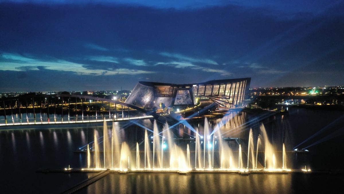 ▲故宮南院生動活潑的光雕、水舞秀。（圖／故宮南院提供）