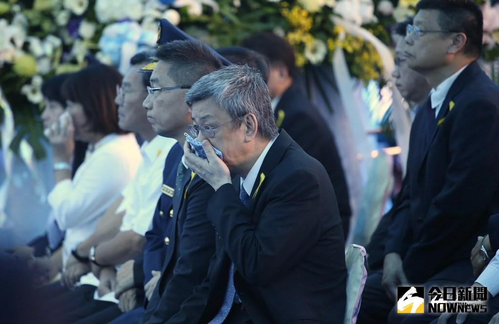 根據媒體報導指稱，決定不連任的副總統陳建仁，卸任後將回中研院，並將爭逐中研院長一職。對此，總統府17日發出聲明嚴正駁斥，指此事是假新聞，是空穴來風、子虛烏有。（圖／總統府提供）