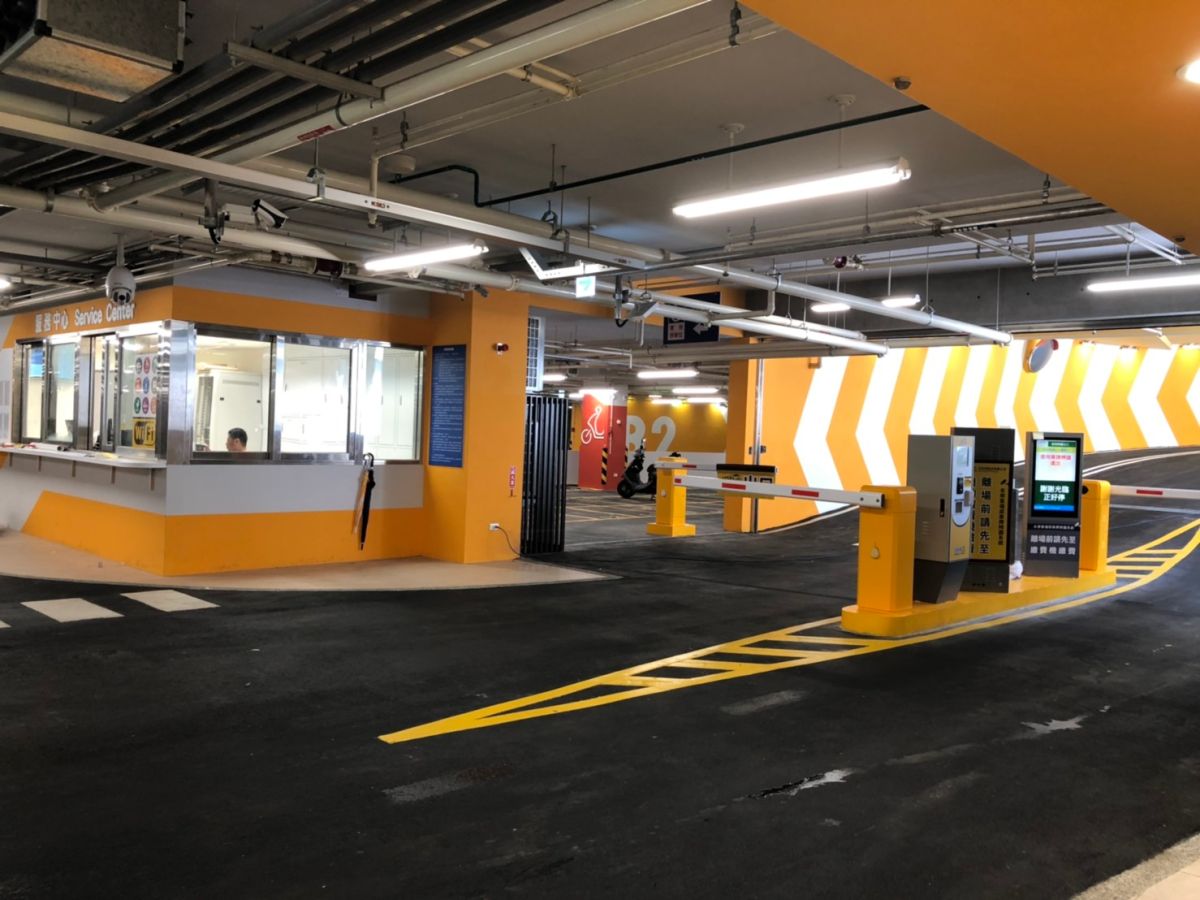 ▲大台北地區停車需求大，新北市長侯友宜上任後，包括里長基層座談會和議員提案興建停車場多達近百件。（圖／新北市交通局提供）