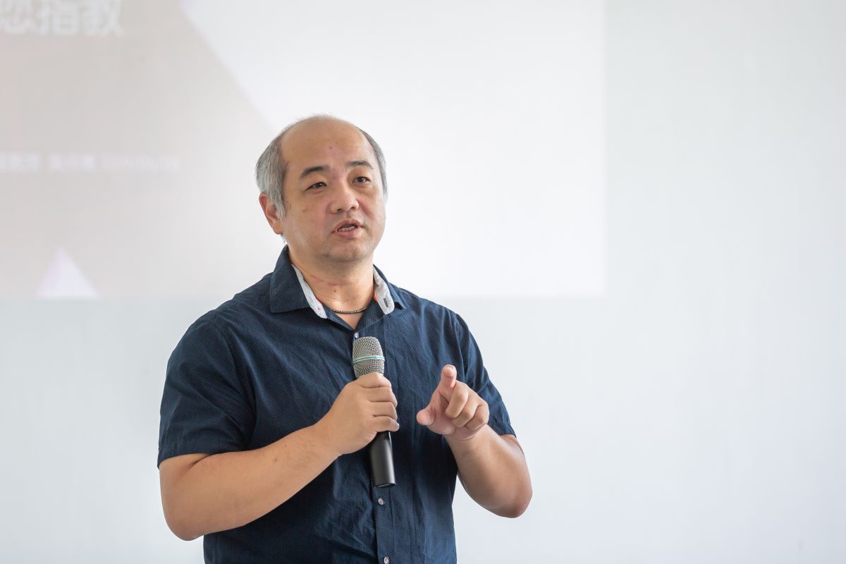 ▲大學入學考試分發會執行秘書王育民表示，今年的指考錄取名額下降了5678名，最低39分就能念大學。（圖／記者黃仁杰攝 , 2019.07.18）