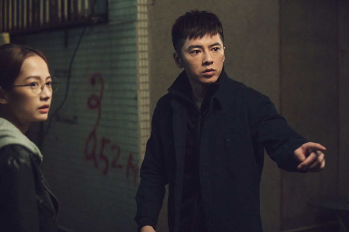 ▲李國毅與簡嫚書搭檔演出《靈異街11號》。（圖／LINE TV提供）