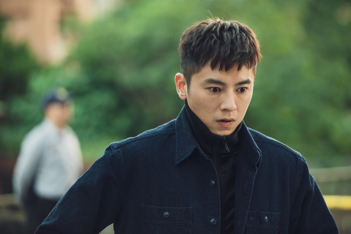 ▲李國毅在劇中有陰陽眼。（圖／LINE TV提供）
