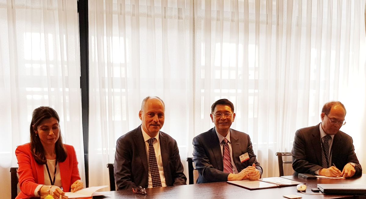 ▲立法院秘書長林志嘉在駐歐盟代表處曾厚仁大使陪同下，拜會歐洲議會。（圖／立法院提供, 2019.7.18）