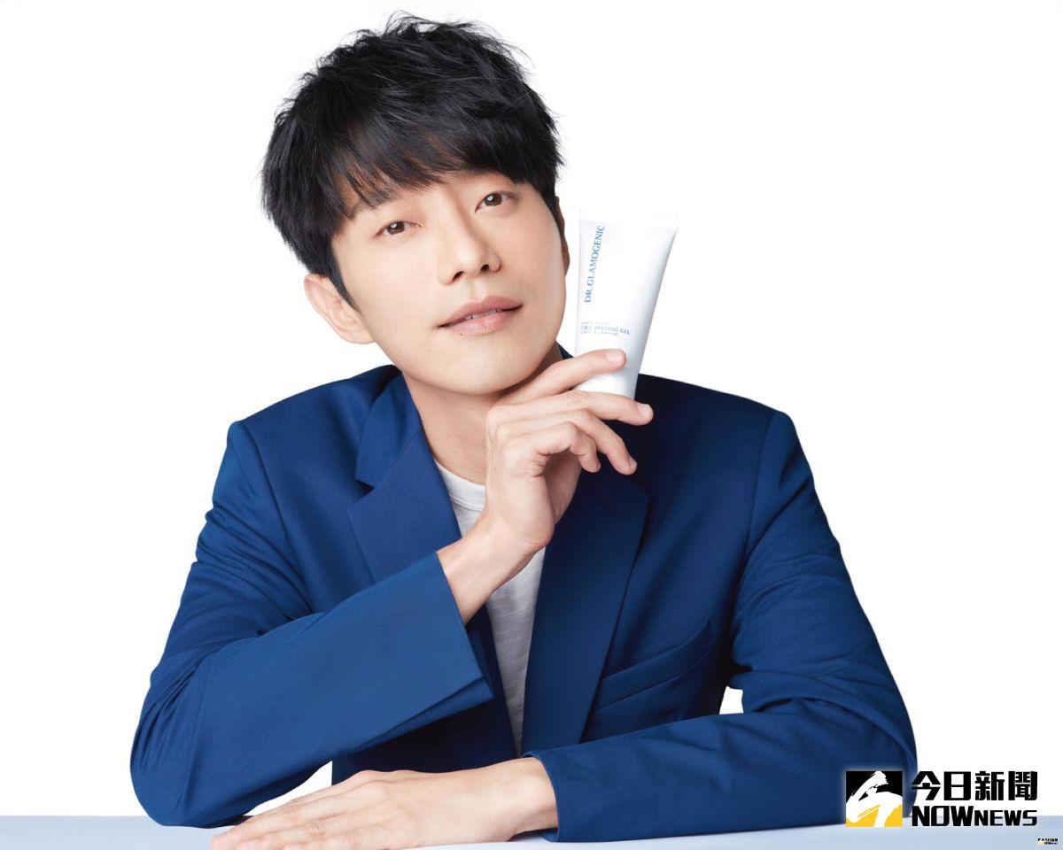 ▲張棟樑以7位數高價搶下護膚品牌代言。（圖／紅豆娛樂提供）