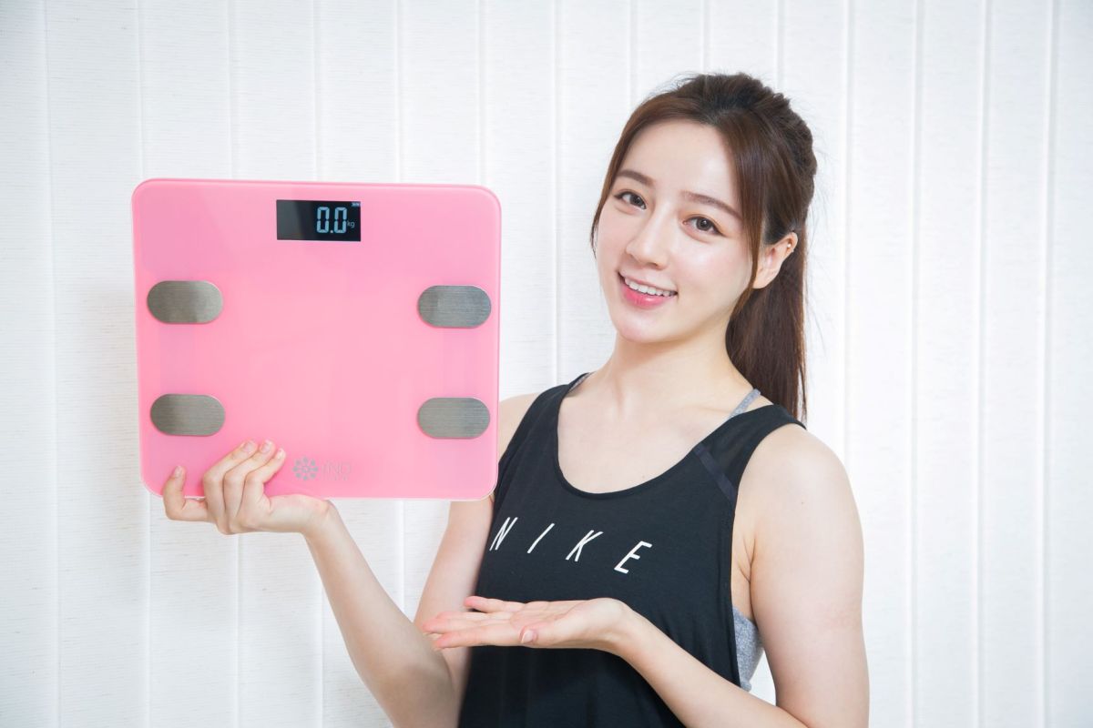 ▲一天之內胖1~3公斤是有可能的嗎？營養師高敏敏表示，8狀況下「暴肥」數字只是假象。（示意圖／NOWnews資料照）