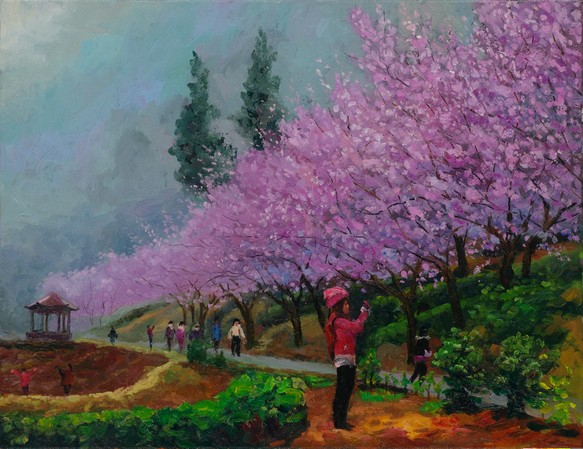 ▲藝術家陳又華擔任內衣研發設計迄今，因職場機緣，開始接觸和愛上油畫藝術，從她的畫作中領略感受自然真摯之美。（圖／新北市客家局提供）