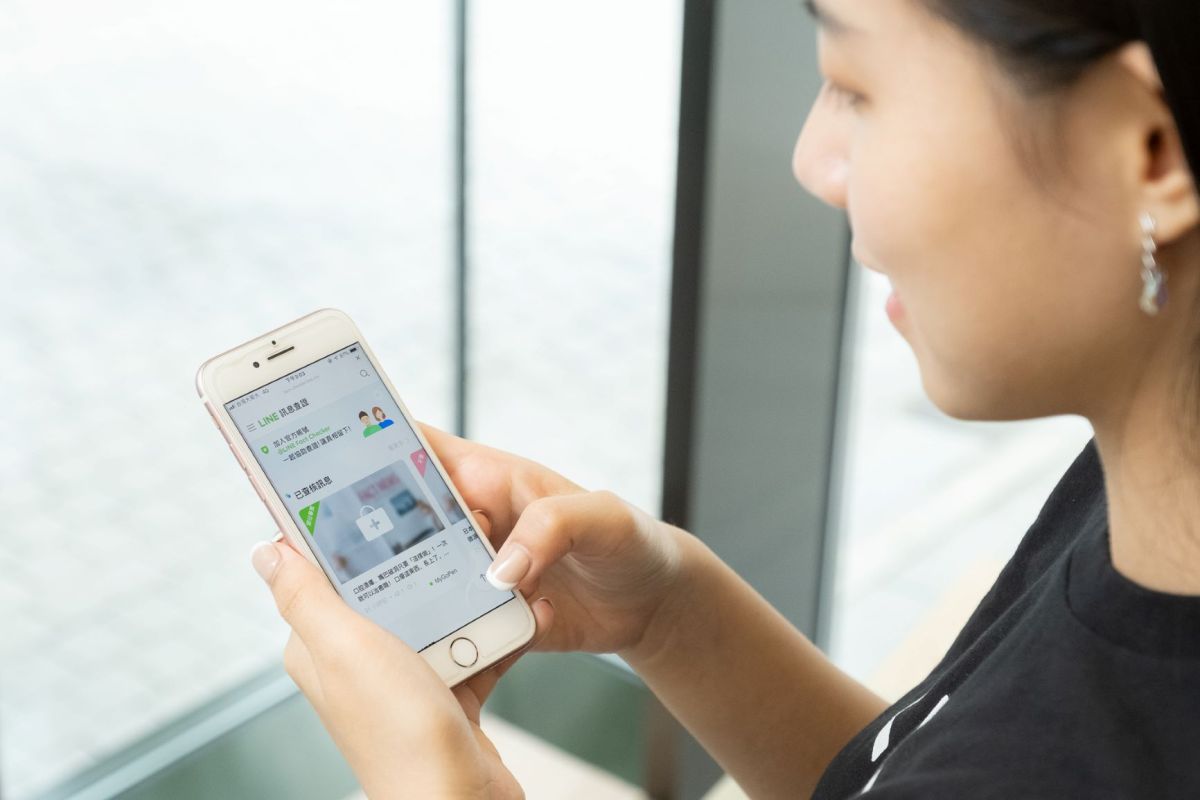 ▲相信不少人已經發現，LINE的「聊天室選單」整個大翻新。（圖／LINE提供）