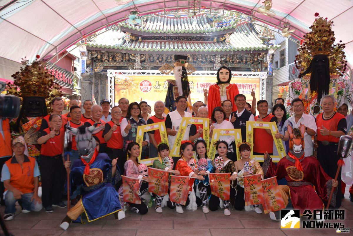 ▲透過迎城隍傳統祭典陣頭繞境儀式，感受台灣民間傳統信仰活力。（圖／記者郭政隆攝影2019.7.24）