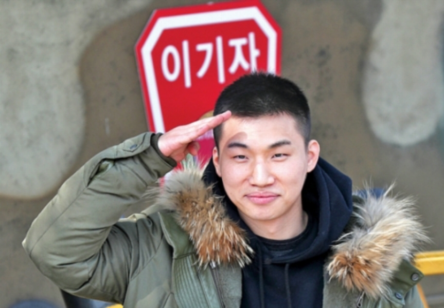 ▲大聲為鬧出的事情道歉。（圖／韓網）