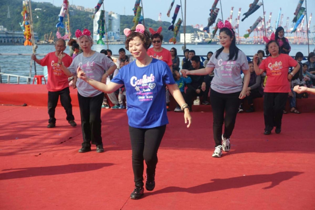 ▲基隆市家庭教育志工唐如，原為西定國小教師，擔任過導師及輔導主任；唐老師於民國93年退休後，繼續貢獻教育工作，投入家庭教育中心擔任志工。（圖／基隆市政府提供）