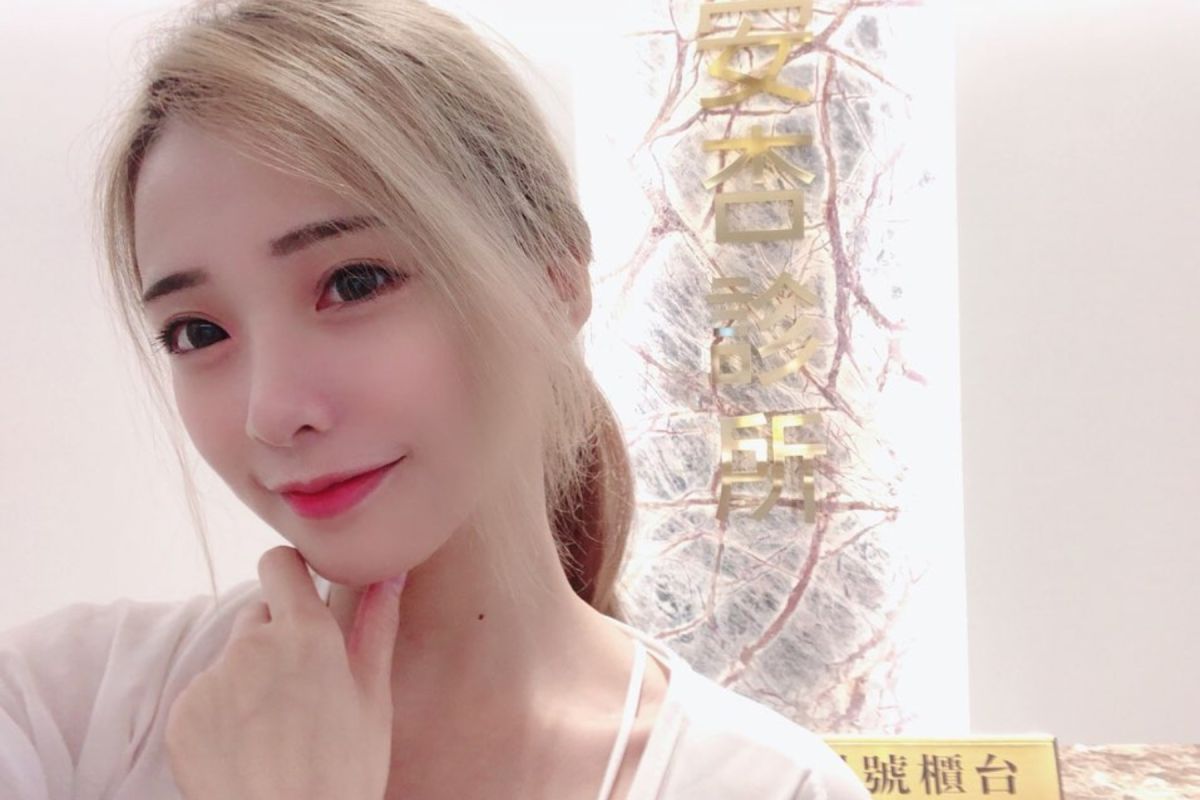 ▲閃亮亮爆與黃包包分手。（圖／IG）