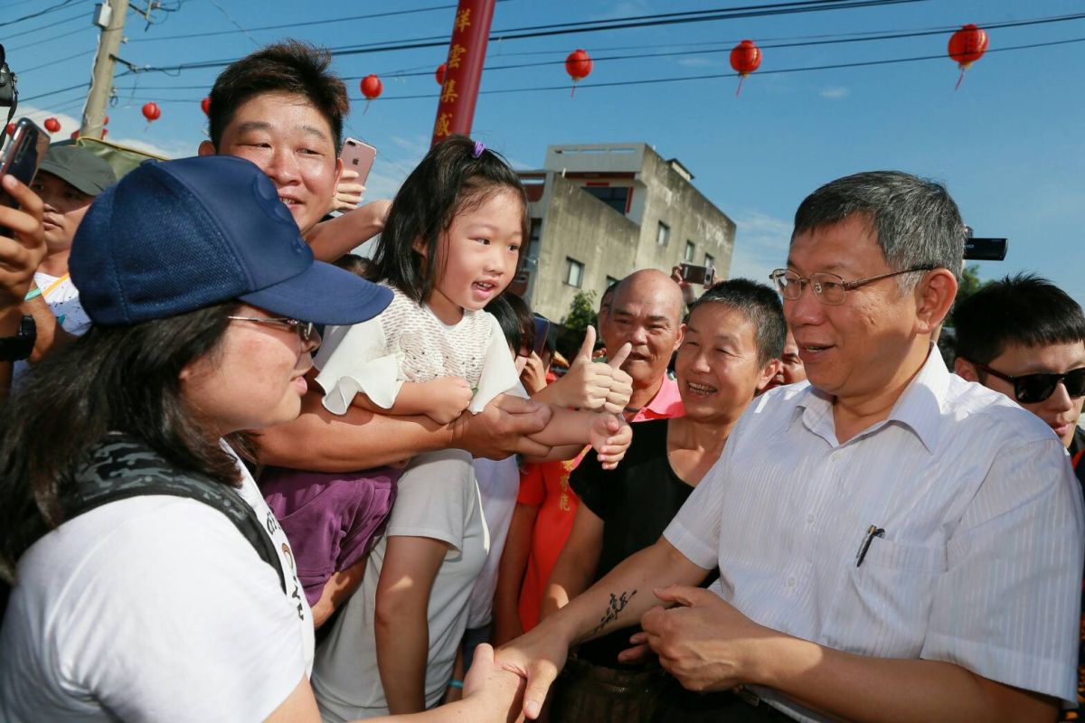 ▲台北市長柯文哲南下雲林。（圖／柯粉俱樂部提供）