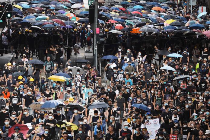 ▲香港反送中抗爭已經為期兩個多月。（圖／美聯社／達志影像）