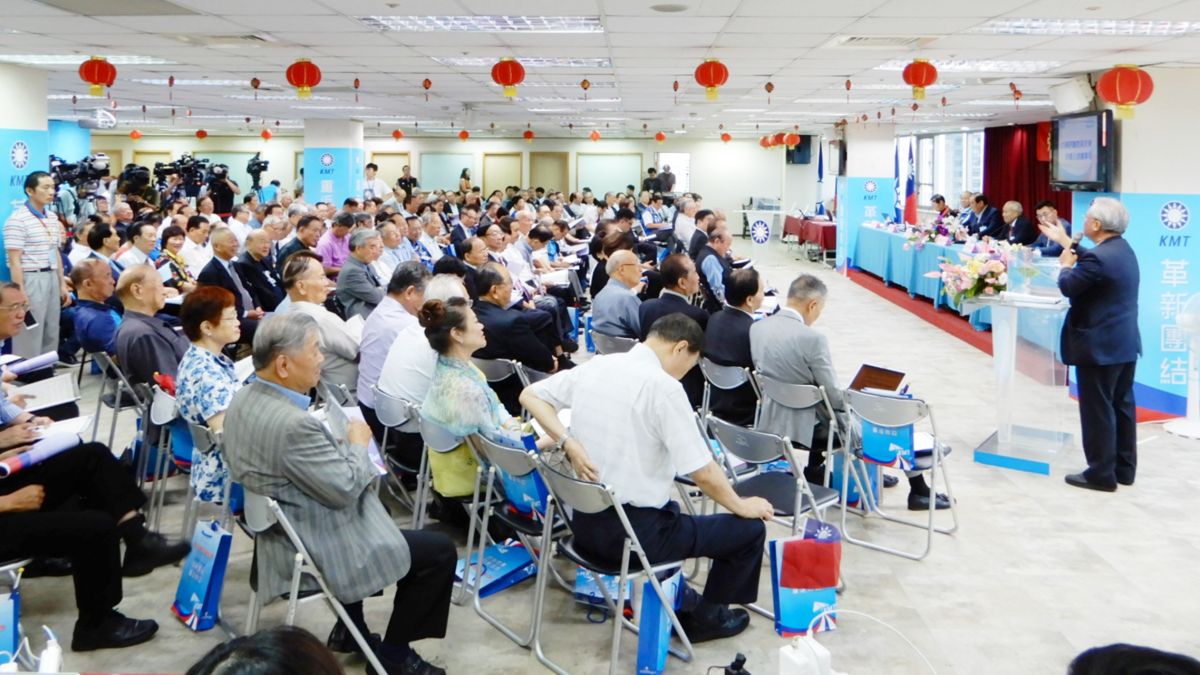 國民黨29日舉行第20屆中央評議委員第3次會議，多名中評委在會上呼籲黨內團結，不要勾心鬥角。（圖 / 記者陳弘志攝，2019.07.29）