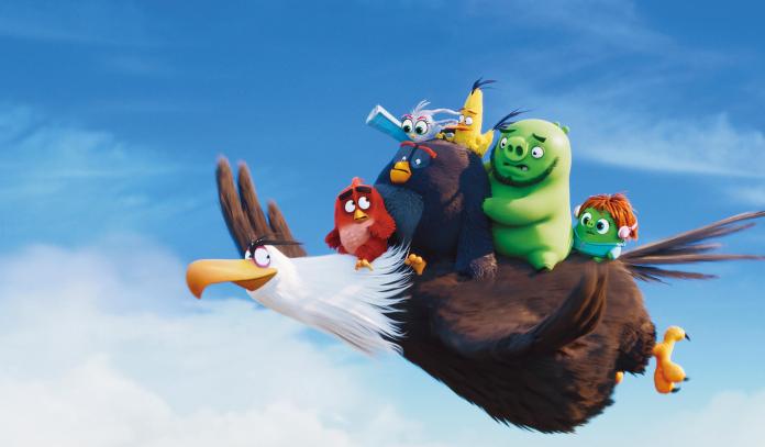 《憤怒鳥玩電影2》憤怒鳥與綠豬　這次將合力守護家園

