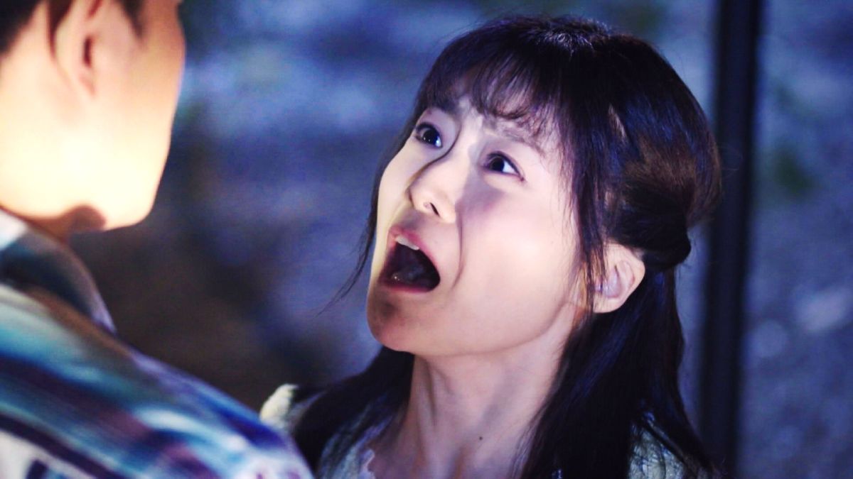 ▲楊小黎奮力抵抗。（圖／三立提供）
