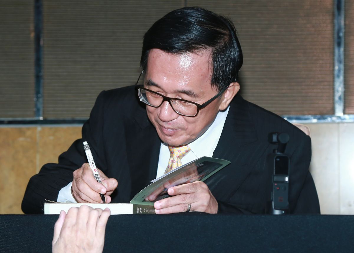 ▲前總統陳水扁透露，李登輝告訴過他：「不可以讓副總統看公文」。（圖／NOWnews資料照片）