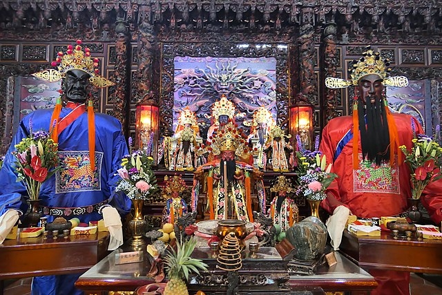 鎮轅境後殿配祀文武判官。（圖／WIKI圖庫，Pbdragonwang攝）