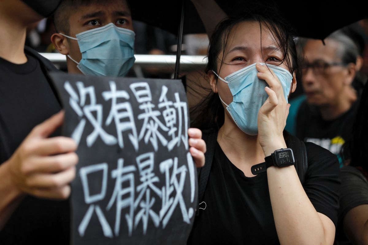 ▲中國人民解放軍駐港部隊官方微博， 31 日發布了一段反恐宣傳影片，警告意味十足。（圖／美聯社／達志影像）