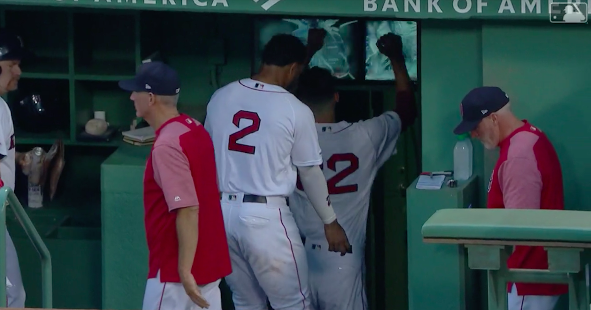 Rick Porcello打爆休息室電視（圖／截自MLB官網）