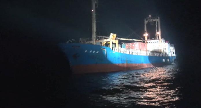 「友泰一號」貨輪與中國軍艦擦撞　險遭押回廈門調查
