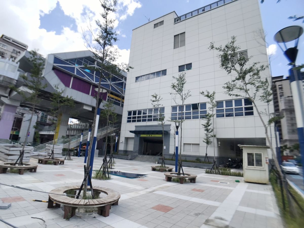 ▲民眾買預售屋時可留意樓層興建時間，估算施工品質優劣。（圖／信義房屋提供）