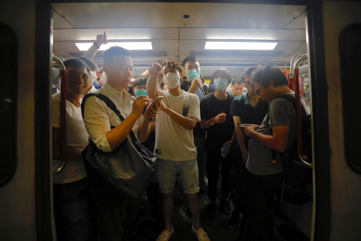 ▲香港反送中示威周周登場，導致陸客不敢赴港旅遊。（圖／美聯社／達志影像）