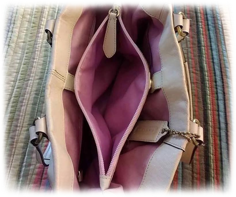 ▲網友老婆傳訊息說，「想要這個包就早點回家」，但網友未能領會其中含意，讓大家笑翻。（圖／翻攝自爆廢公社）