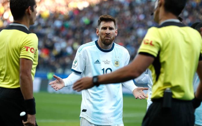▲阿根廷球星梅西(Lionel Messi)日前在美洲盃收下生涯第2張紅牌。（圖／美聯社／達志影像）
