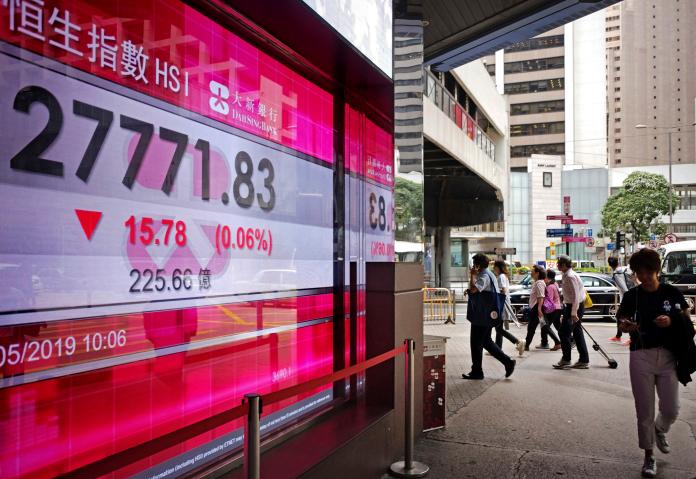 香港三罷行動　港股重摔逾800點　國銀香港分行正常營業
