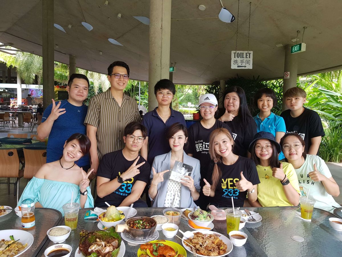 ▲郁可唯赴新加坡宣傳新專輯。（圖／華研國際提供）