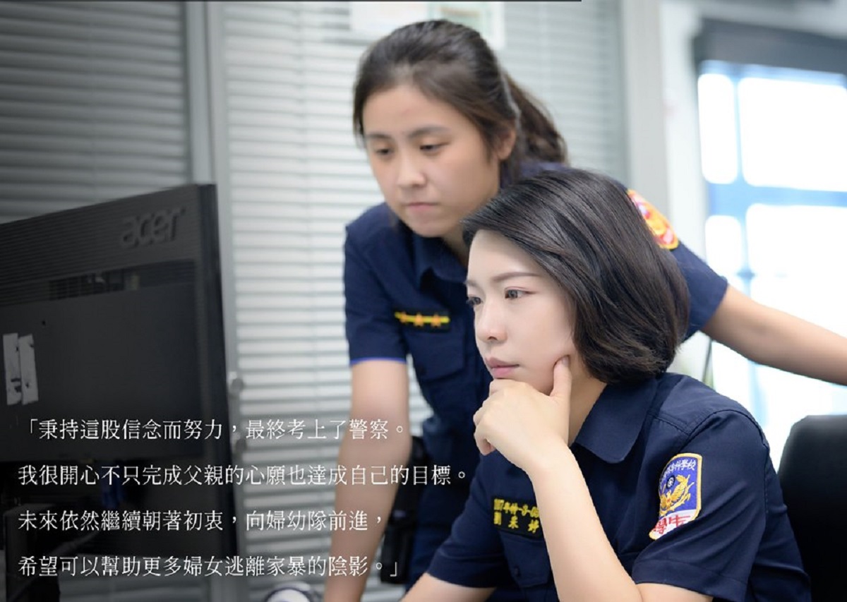 ▲女實習生生以考進「婦幼隊」為未來目標 。（圖／翻攝局長室臉書）
