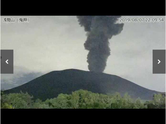 ▲日本淺間山火山爆發。（圖／截自日本雅虎）