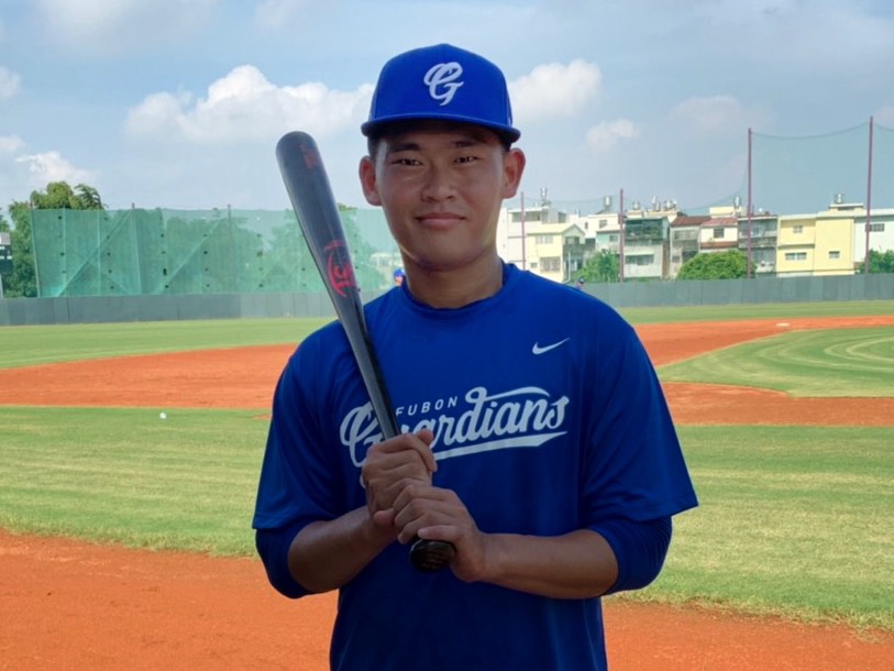 悍將今年選秀唯一選進的內野新秀辛元旭。（圖／富邦悍將提供）