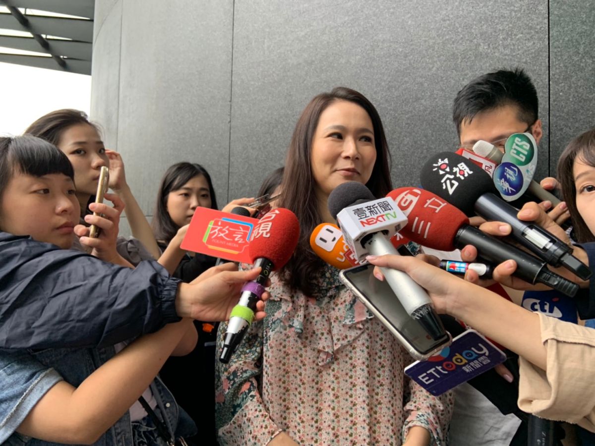 郭台銘的話不斷透過劉宥彤轉述出來，前立委蔡正元就批評，郭台銘沒有民主風範，還放任發言人整天瘋言瘋語。 (圖/Nownews資料照)