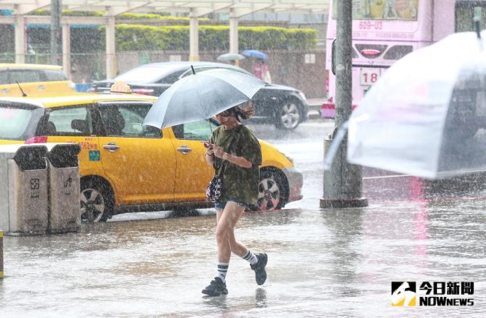 雨下不停！高屏發布大雨特報　小心短時強降雨
