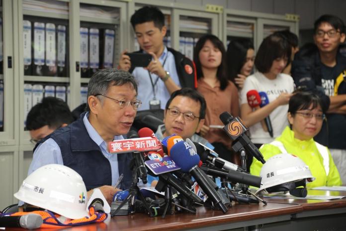 台北市長柯文哲9日公開婉拒郭柯配，他表示「要當副手？那我當台北市長就好了」。（圖 / 台北市政府提供）