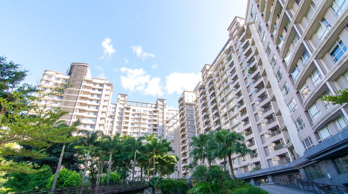 ▲網友對於社區大樓管理費儲蓄千萬感到疑惑。
（圖／翻攝自一起來當新店人「智偉的新店房產交流網」臉書）