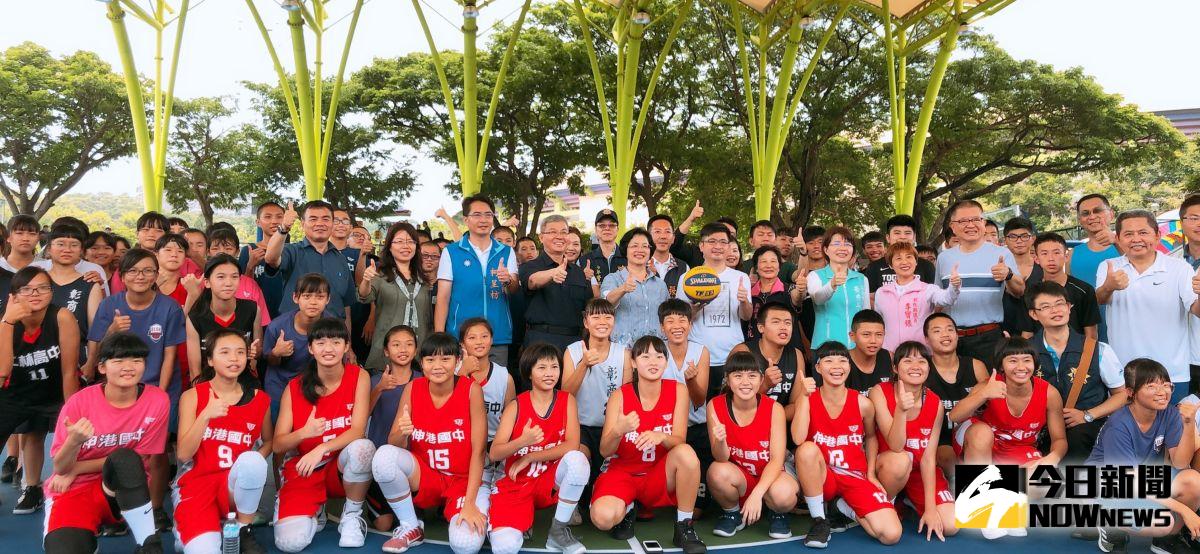 ▲彰化縣警察局創辦首屆在暑假青春盃3對3鬥牛籃球，參賽隊伍在決賽拚高下，爭取第一屆冠軍的殊榮。（圖／記者陳雅芳攝，2019.08.10）