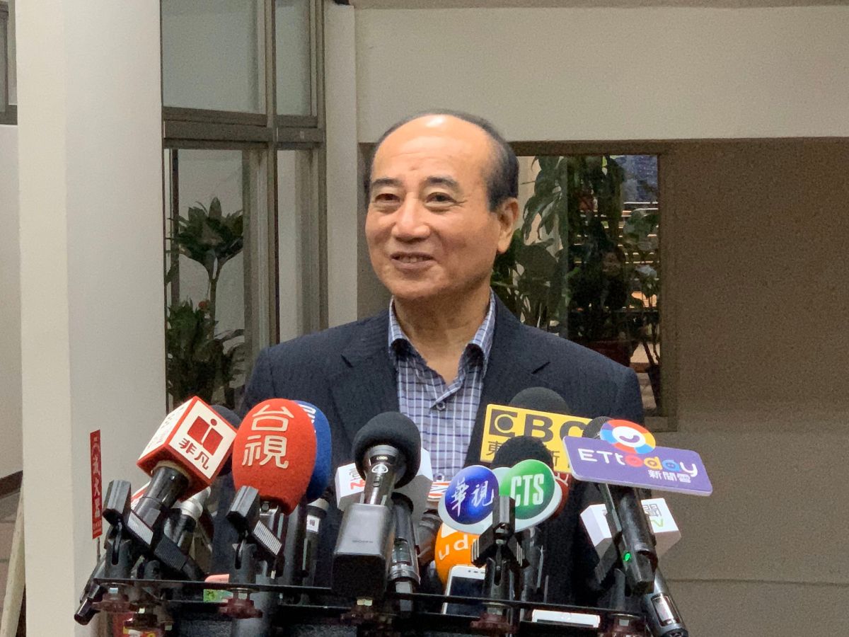 對於柯營聯繫郭營，不排除郭王柯三方見面前，幕僚先溝通，王金平表示，直接見面最有效、最直接，也不會洩漏消息。 (圖/王金平辦公室提供)