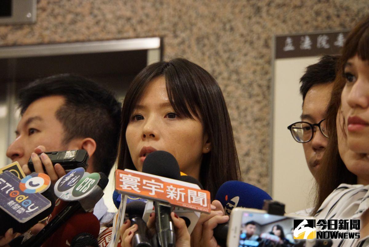 ▲由於不滿黨內路線，時力立委洪慈庸宣布退黨。（圖／記者呂炯昌攝, 2019.8.13）