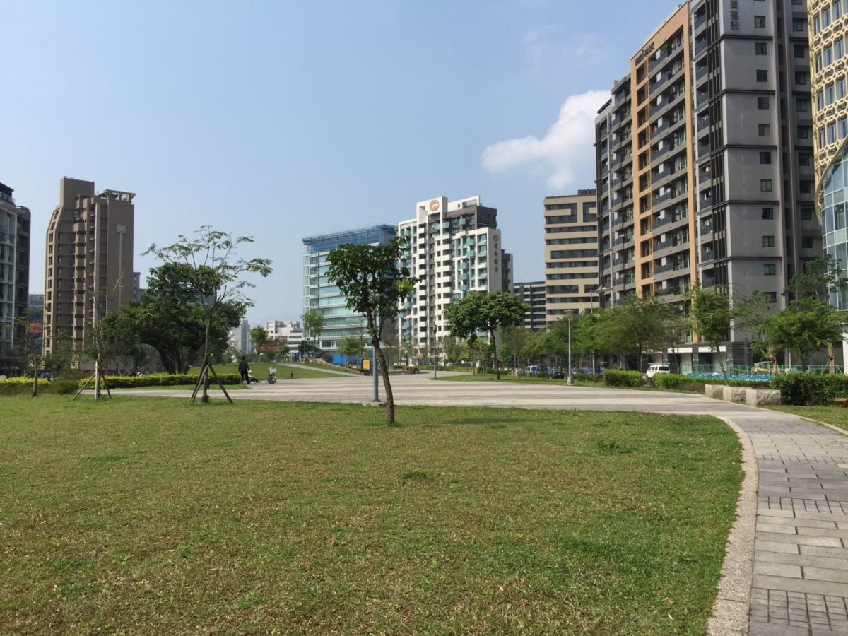 ▲台灣在少子化、高齡化的人口結構下，未來年輕人「等到房」的可能性，會大大的高於「買到房」。（圖／NOWnews資料照）