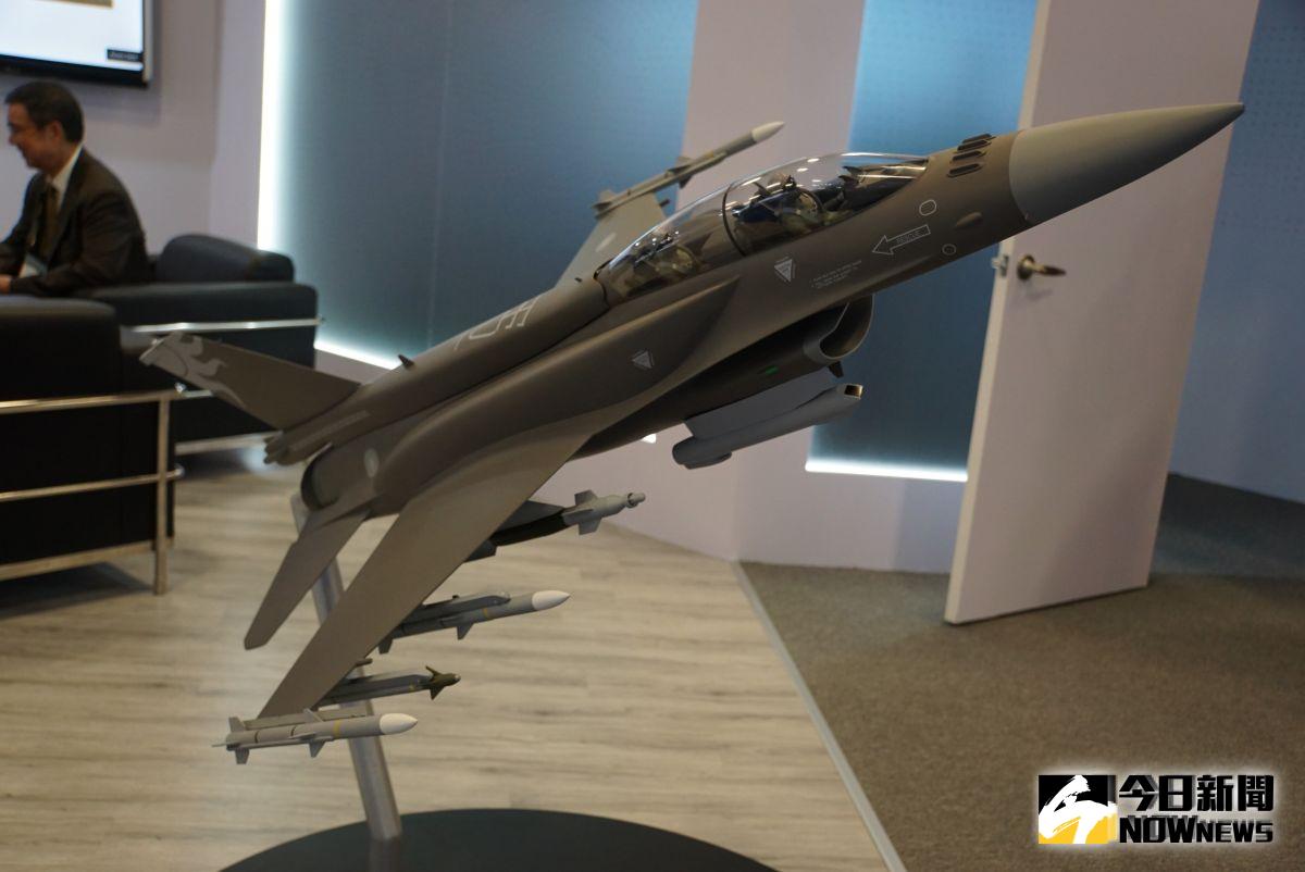 ▲2019台北國際航太暨國防工業展，洛克希德馬丁展出國軍F-16V模型。（圖／記者呂炯昌攝, 2019.8.15）