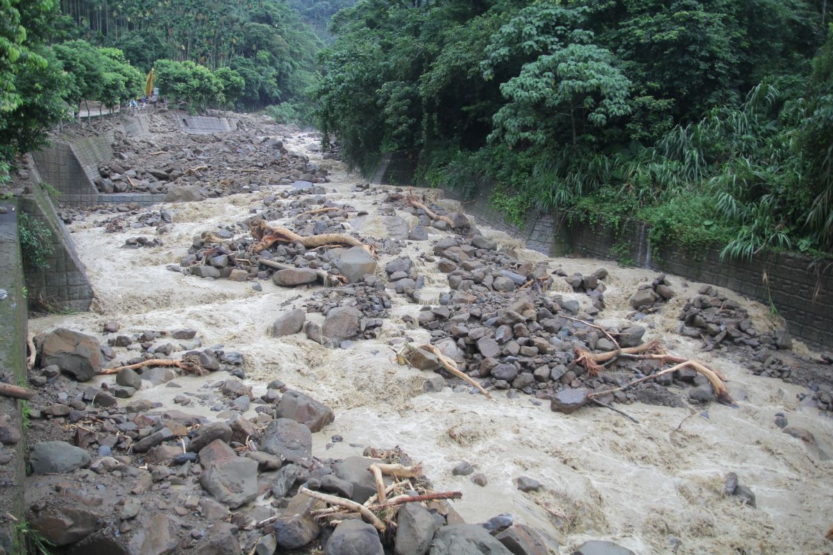 ▲農委會水保局說明，現已啟動土石流防災整備與應變機制，強化各項防災整備與應變措施。（圖／嘉縣府提供，2019.08.16）