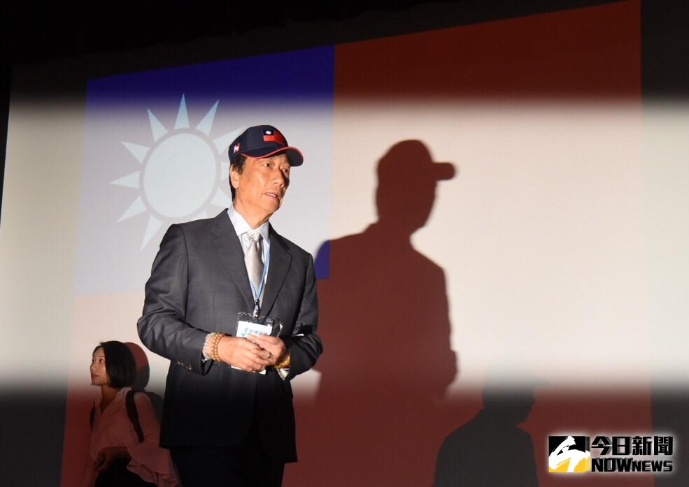 根據競爭力論壇所做民調，郭台銘與柯文哲結盟、且由郭參選總統，郭的民調不升反降。（圖／NOWnews資料照片）